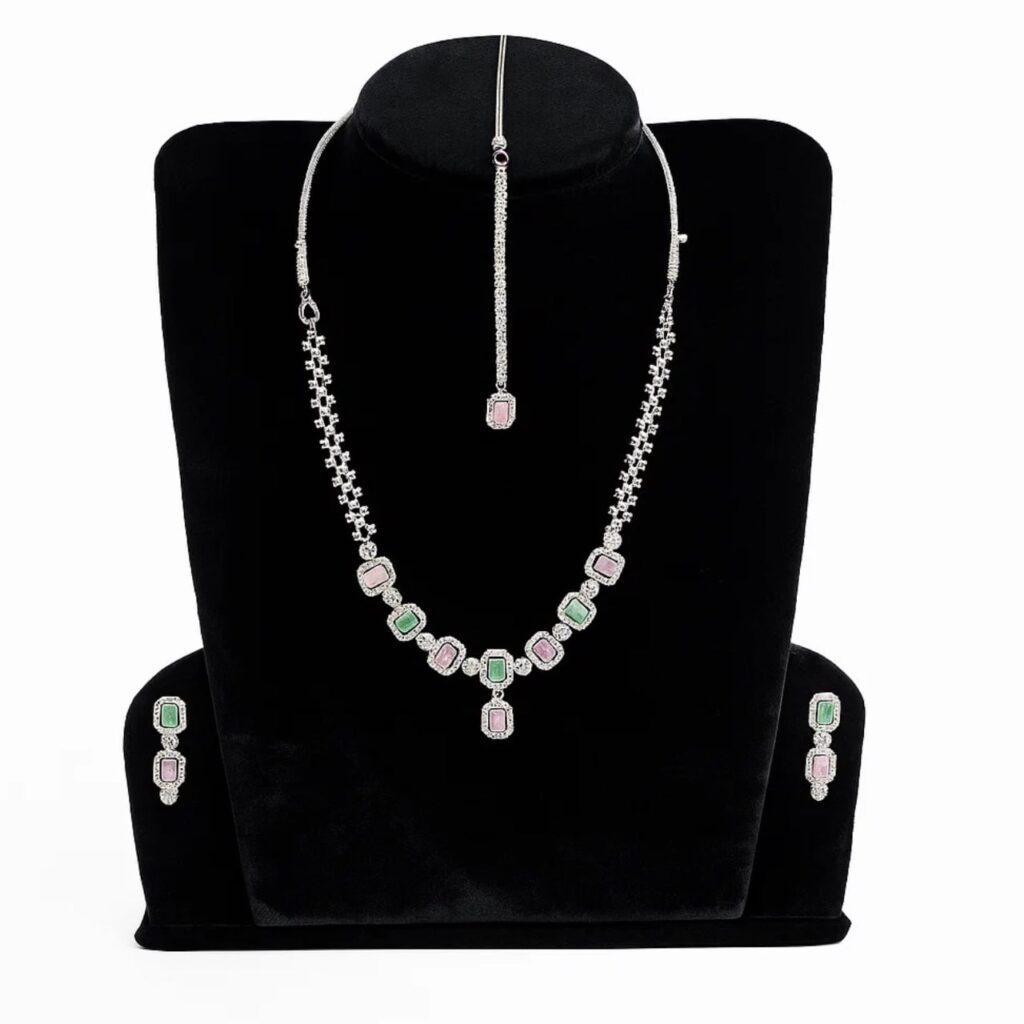 necklace in bangladesh