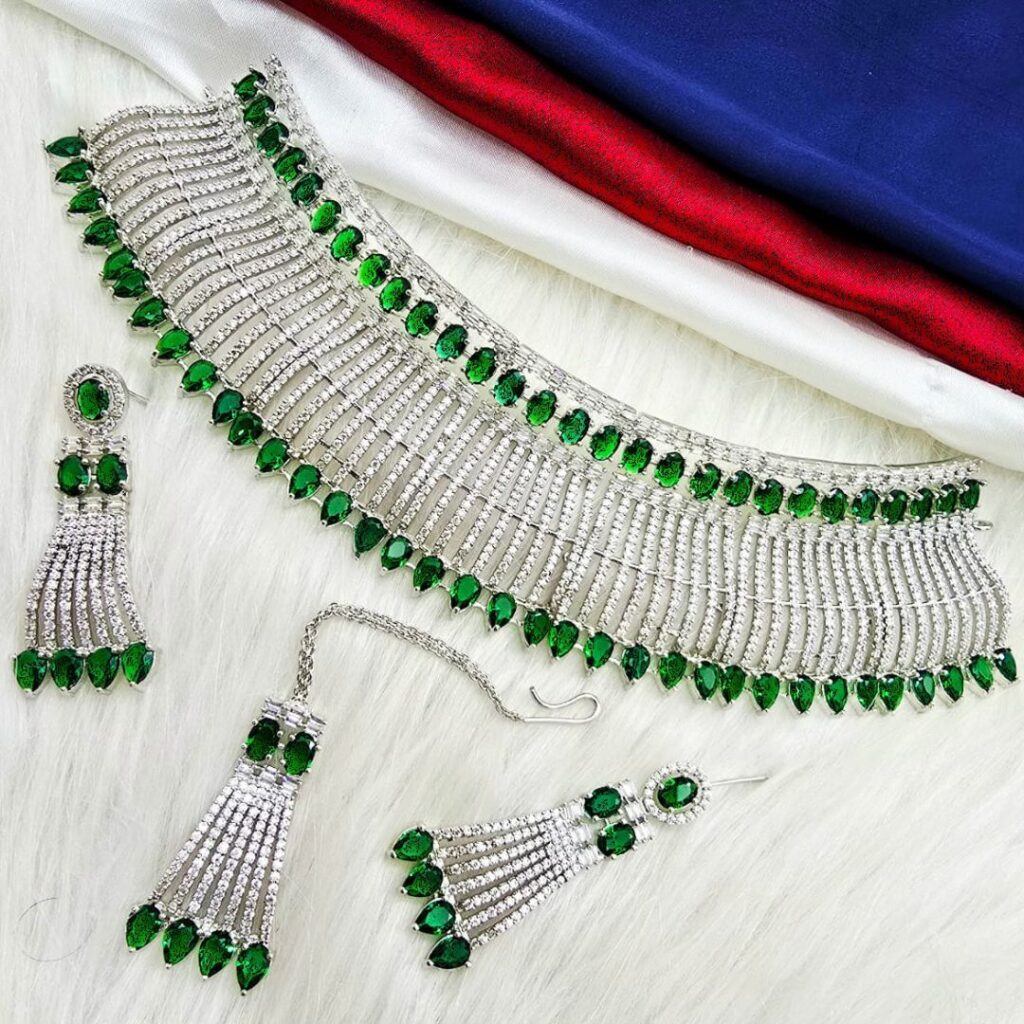 Bridal Diamond Cut Choker Set